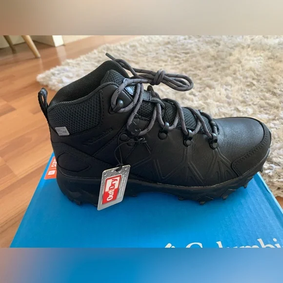 Columbia new in box women's leather hiking boot size 6.5 - Picture 4 of 6